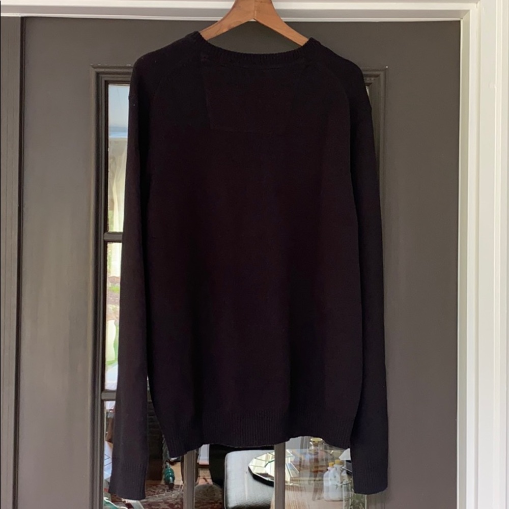 NWOT Men’s IZOD Premium Essentials V-Neck Sweater - Picture 2 of 7